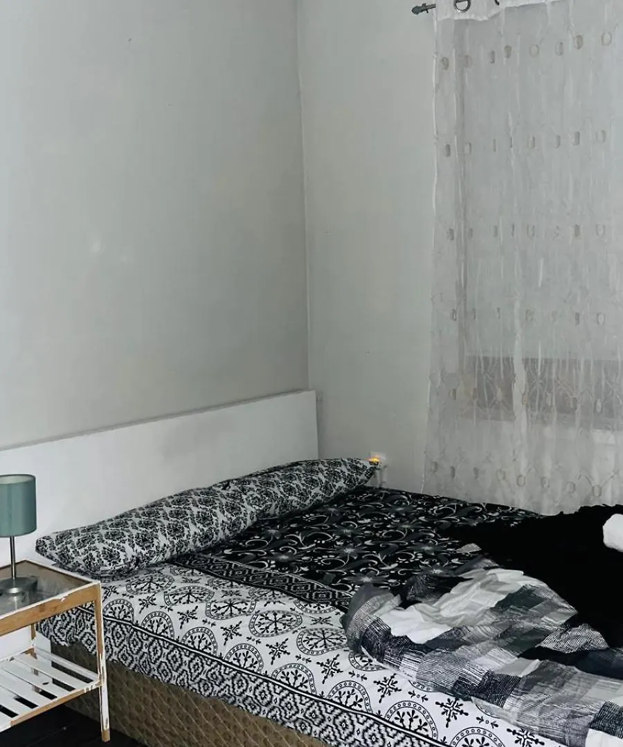 Cozy Apartment Toronto Canada