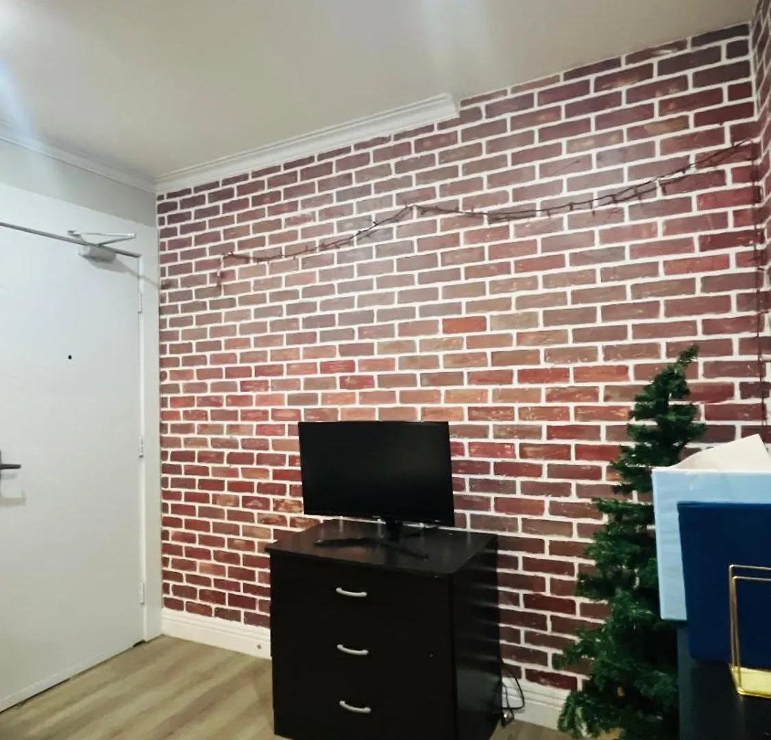 Cozy Apartment Toronto