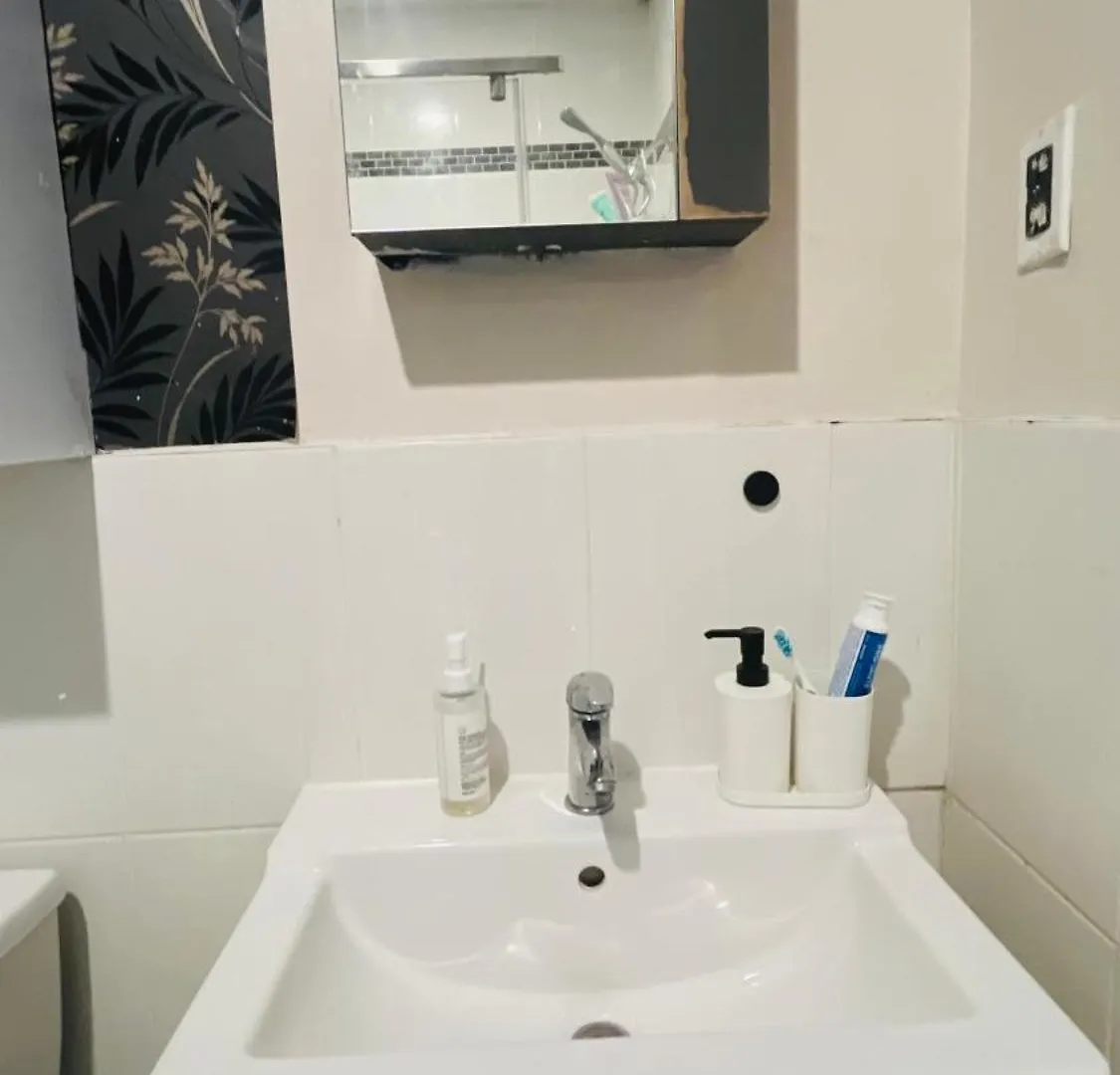 Cozy Apartment Toronto